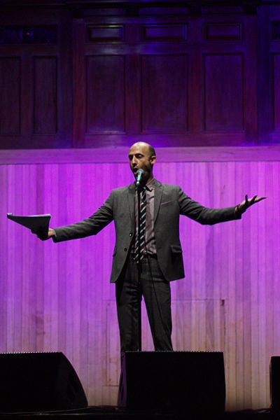 English:   Cecil Baldwin as Cecil Palmer in the live Welcome to Night Vale episode 